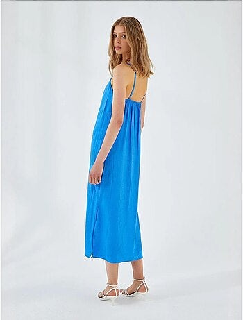 Vestido midi con escote en v y abertura mixray