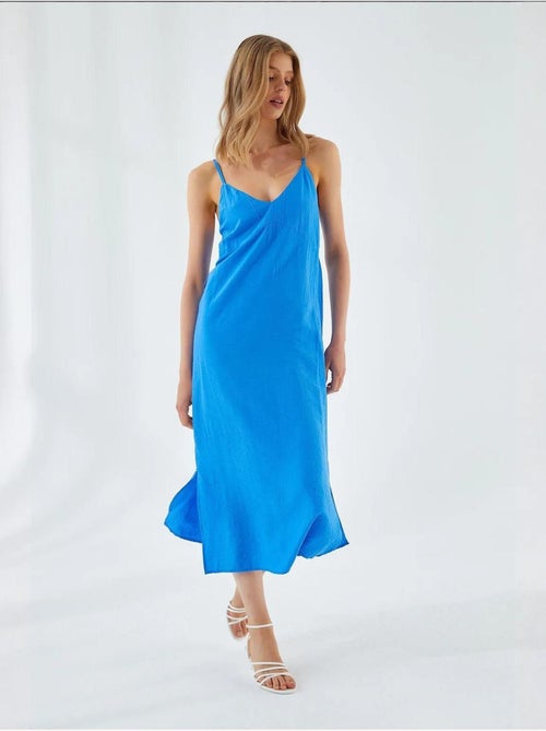 Vestido midi con escote en v y abertura mixray - Kiabi