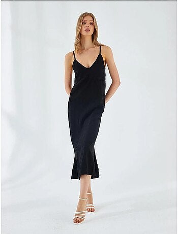 Vestido midi con escote en v y abertura mixray