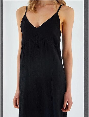 Vestido midi con escote en v y abertura mixray