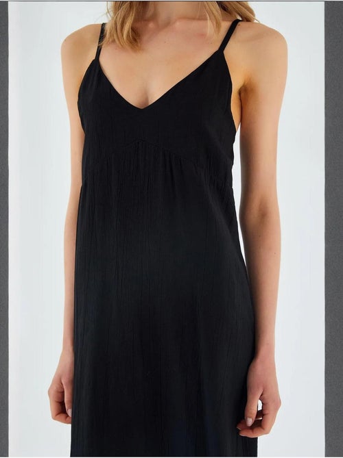 Vestido midi con escote en v y abertura mixray - Kiabi