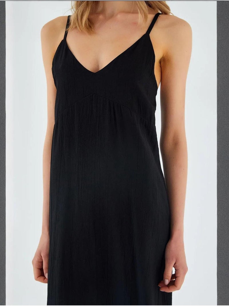 Vestido midi con escote en v y abertura mixray Negro - Kiabi