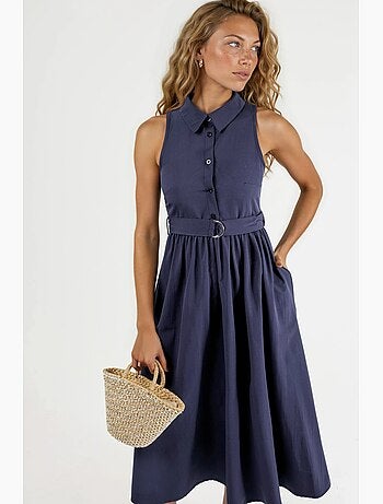 Vestido midi con escote en v y cinturón de busem