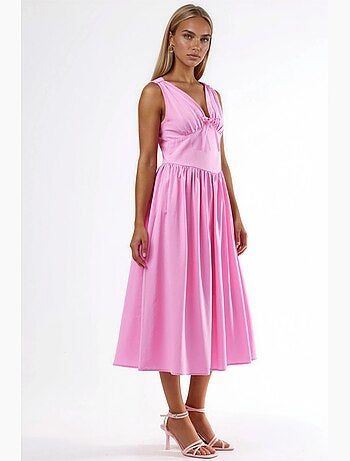 Vestido midi con escote en v y detalle de lazo de busem
