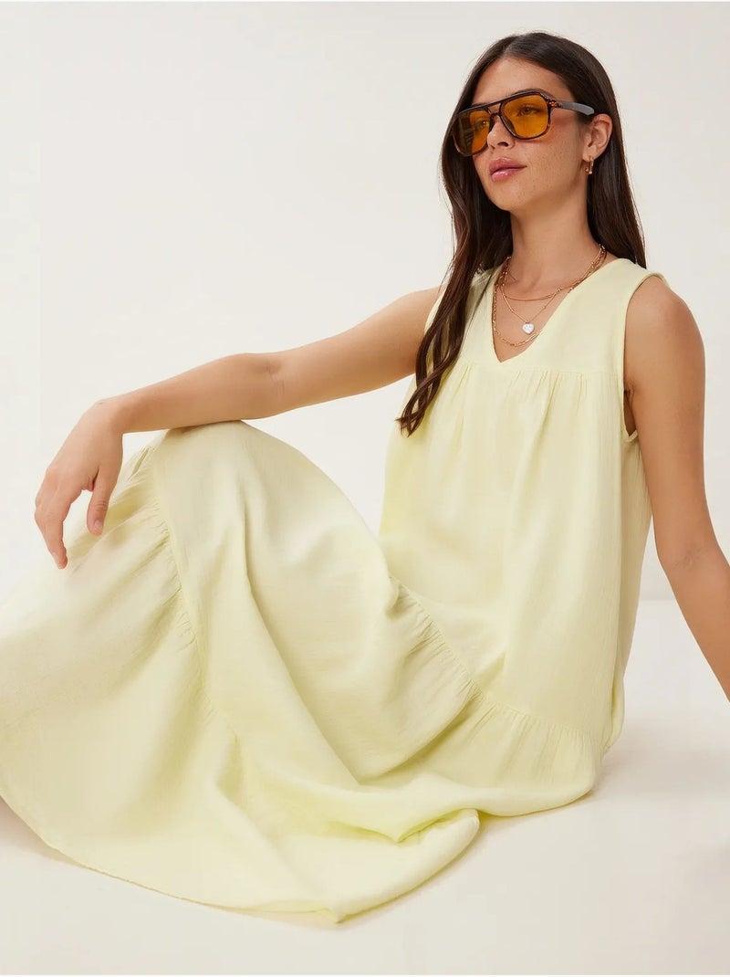 Vestido midi con escote en v y volantes istanbul Amarillo limón - Kiabi
