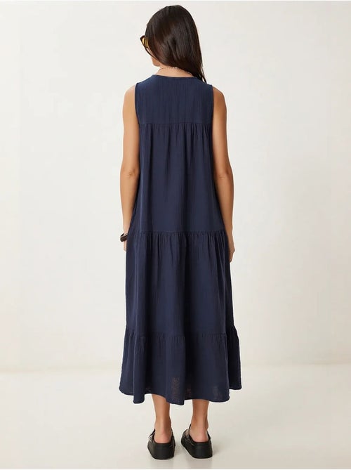 Vestido midi con escote en v y volantes istanbul - Kiabi Vestido midi con escote en v y volantes istanbul - Kiabi