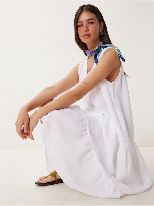Vestido midi con escote en v y volantes istanbul - Kiabi Vestido midi con escote en v y volantes istanbul - Kiabi