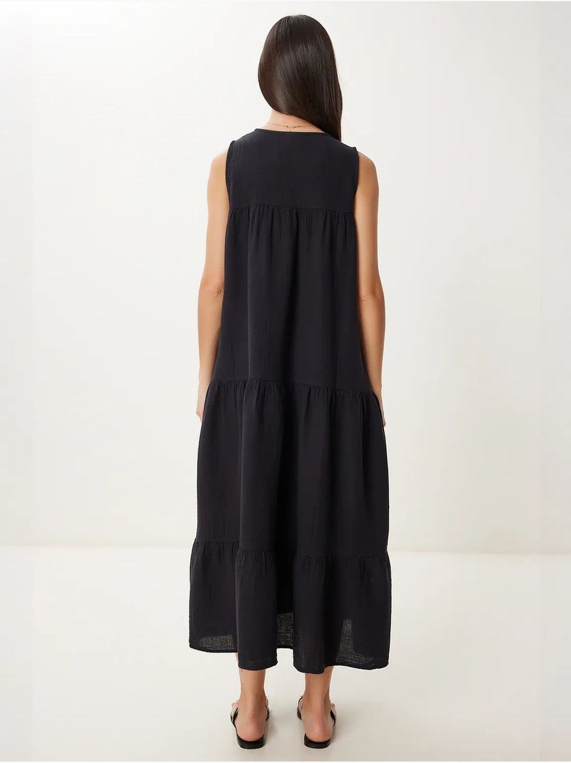 Vestido midi con escote en v y volantes istanbul Negro - Kiabi