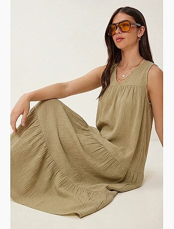 Vestido midi con escote en v y volantes istanbul