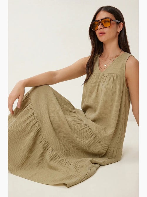 Vestido midi con escote en v y volantes istanbul - Kiabi Vestido midi con escote en v y volantes istanbul - Kiabi