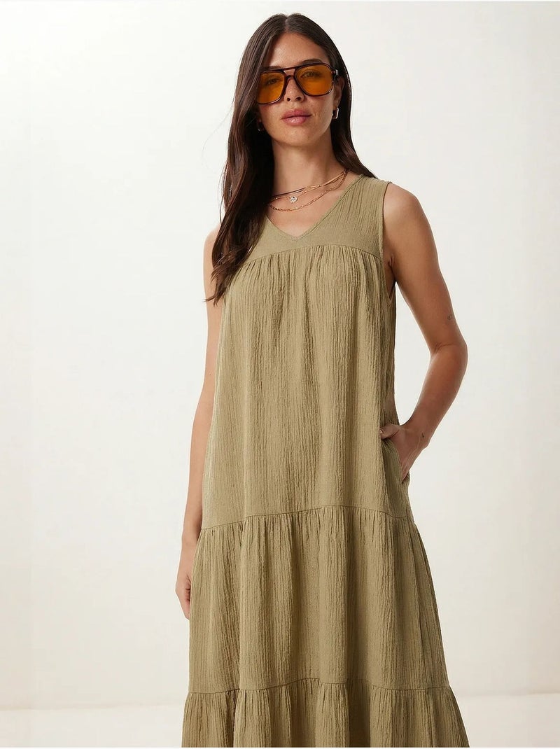 Vestido midi con escote en v y volantes istanbul Verde caqui - Kiabi