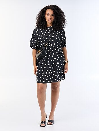 Vestido midi con mangas abullonadas
