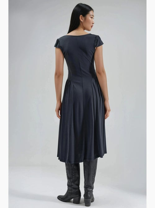 Vestido midi con paneles y cuello en u liso de busem - Kiabi