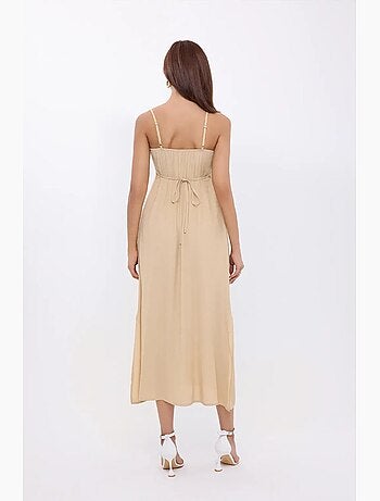 Vestido midi con tirantes finos y lazo en la parte delantera hiccup