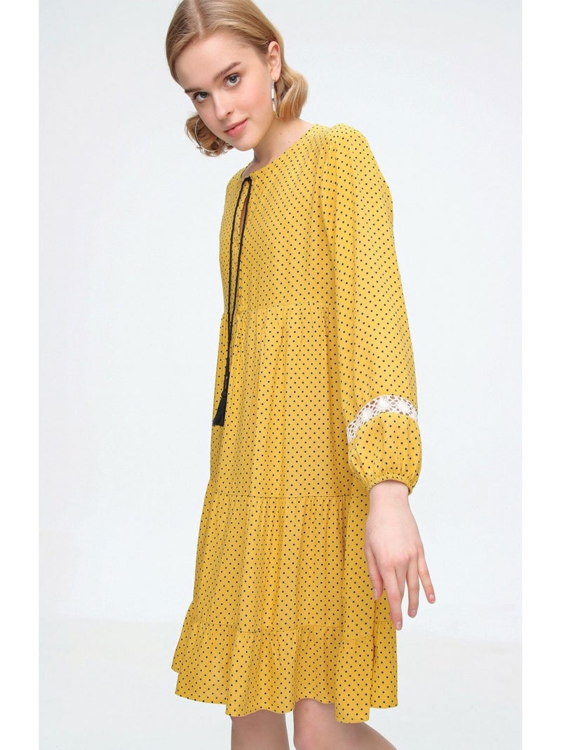 Vestido midi con volantes Amarillo - Kiabi