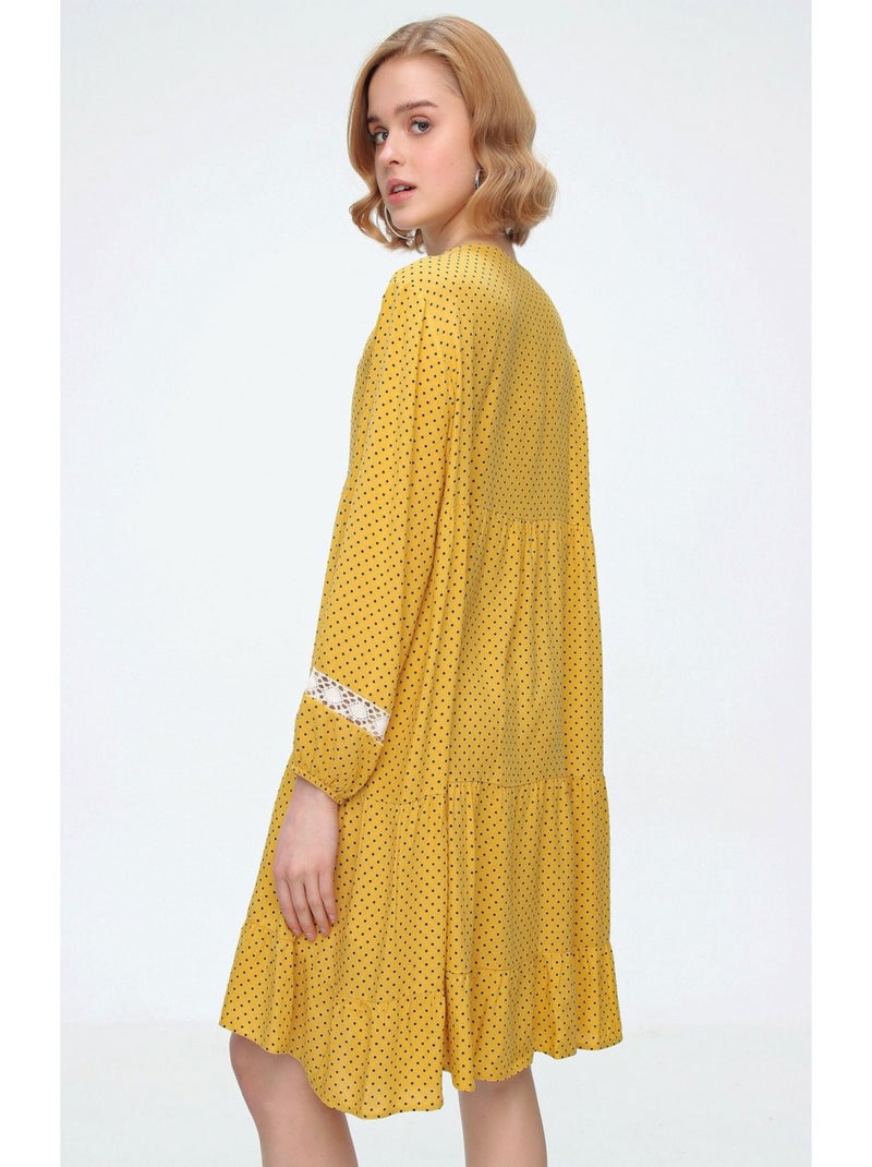 Vestido midi con volantes Amarillo - Kiabi