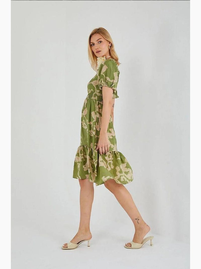 Vestido midi con volantes y cuello barco con estampado floral de mixray Verde - Kiabi