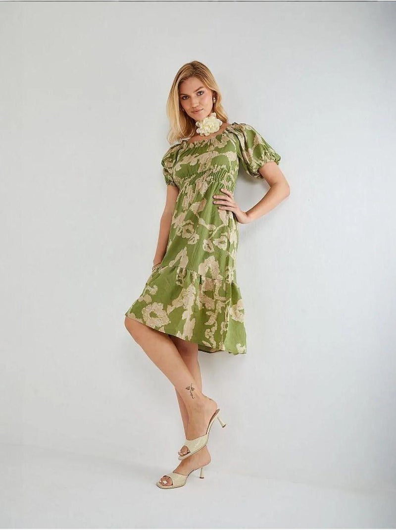 Vestido midi con volantes y cuello barco con estampado floral de mixray Verde - Kiabi