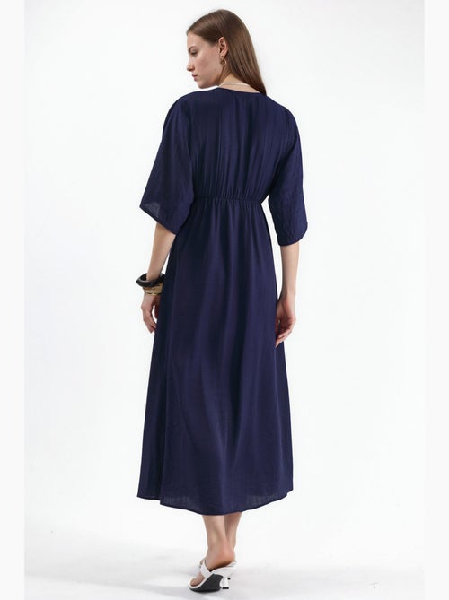 Vestido midi cruzado con cuello en v y mangas tres cuartos busem - Kiabi