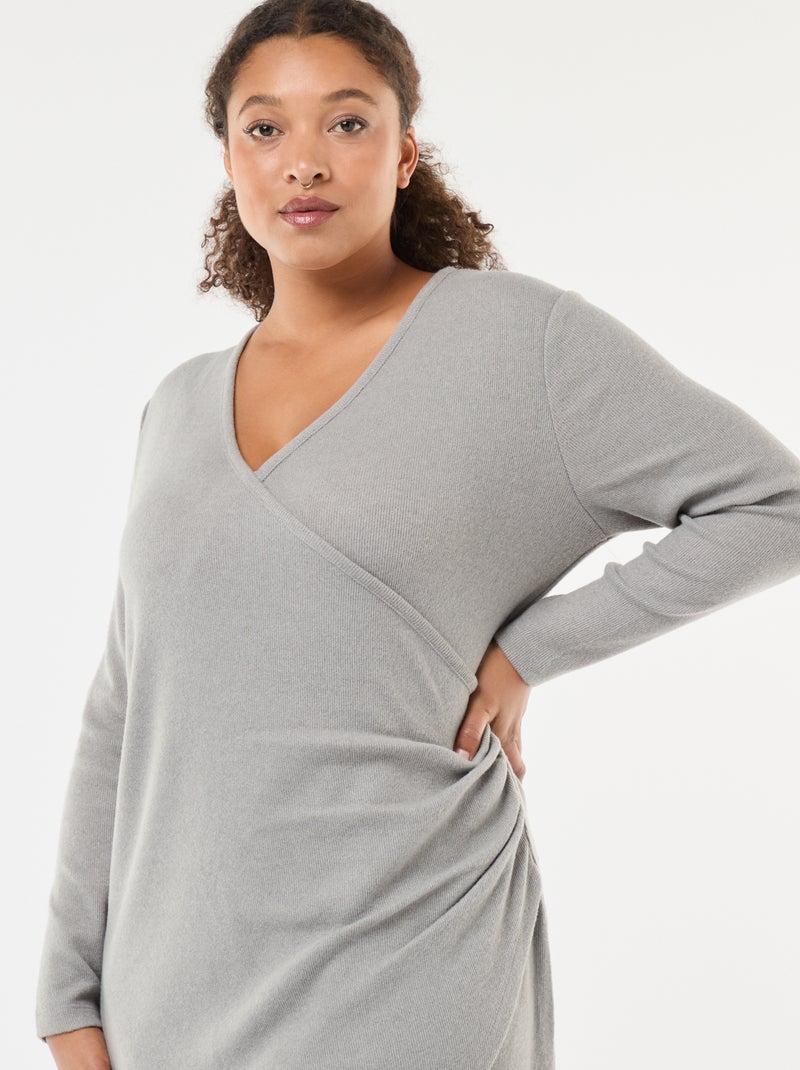 Vestido midi cruzado de punto Gris - Kiabi