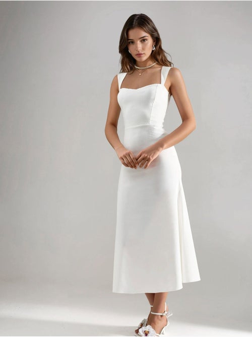 Vestido midi de corte a con cuello de corazón hiccup - Kiabi Vestido midi de corte a con cuello de corazón hiccup - Kiabi