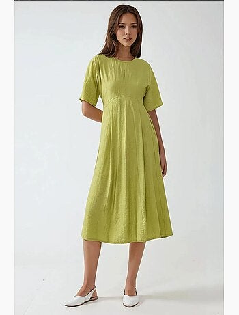 Vestido midi de corte a con cuello redondo hiccup