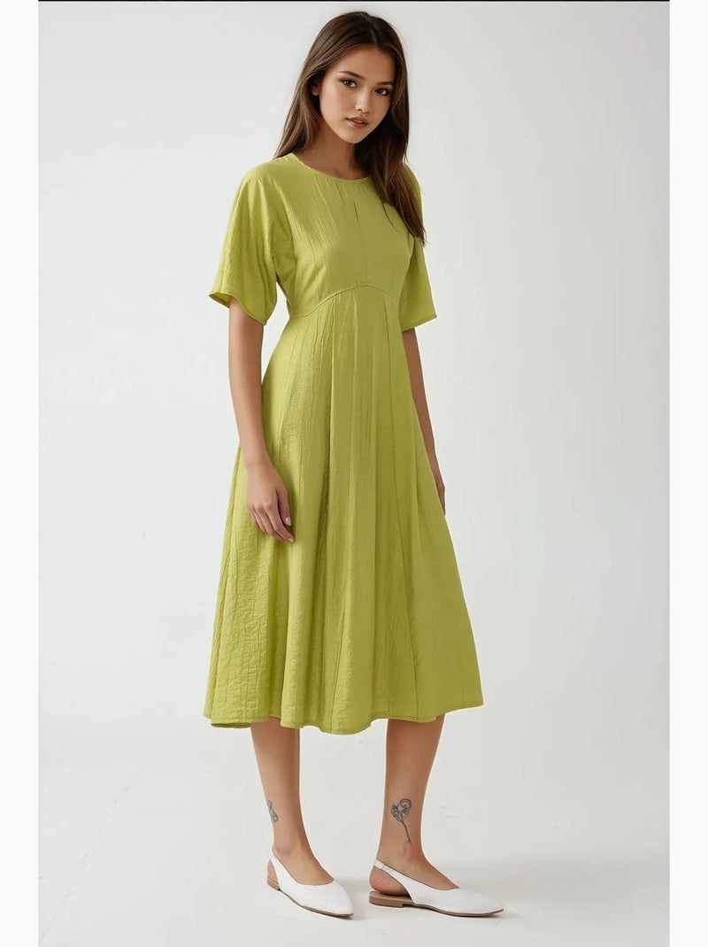 Vestido midi de corte a con cuello redondo hiccup Verde caqui - Kiabi
