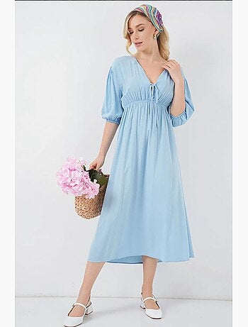 Vestido midi de corte a con escote en v y detalle de ribete bdart