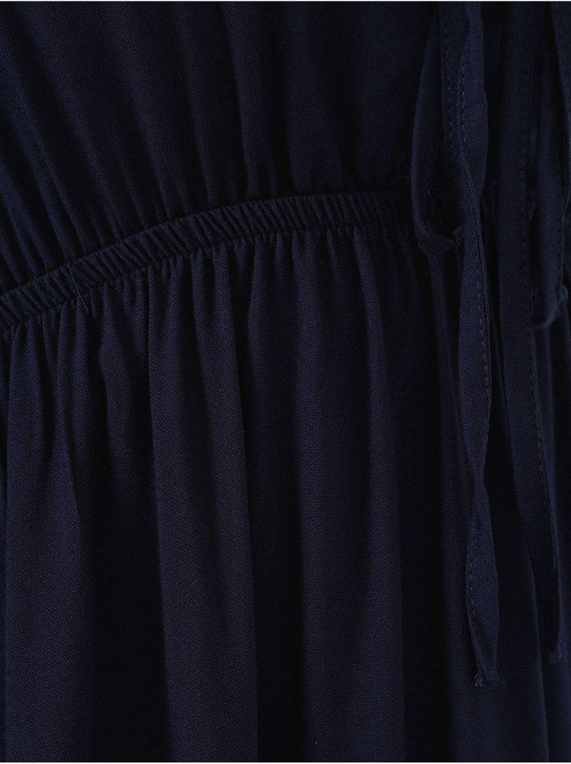 Vestido midi de corte a con escote en v y detalle de ribete bdart Azul marino - Kiabi