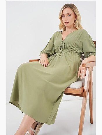 Vestido midi de corte a con escote en v y detalle de ribete bdart