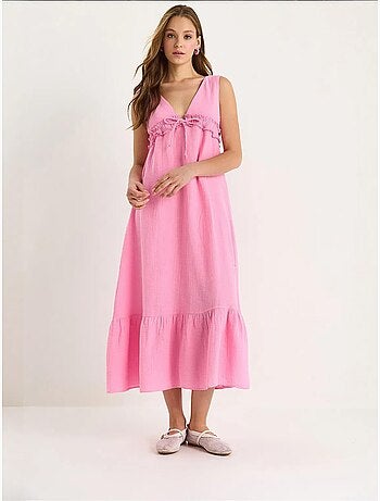 Vestido midi de corte a con escote en v y detalle de ribete lucci