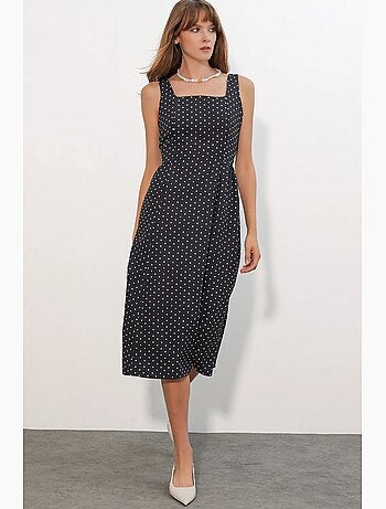 Vestido midi de corte a con lunares bdart