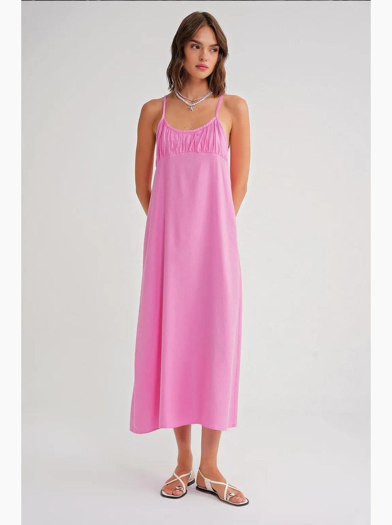 Vestido midi de corte relajado con cuello cuadrado y detalle de volantes de mixray Rosa pálido - Kiabi