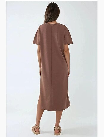 Vestido midi de corte relajado con cuello redondo hiccup