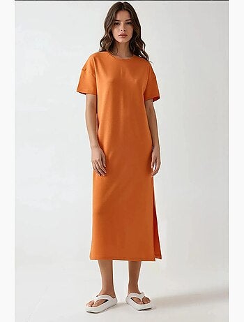 Vestido midi de corte relajado con cuello redondo hiccup