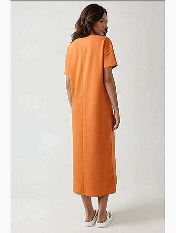 Vestido midi de corte relajado con cuello redondo hiccup