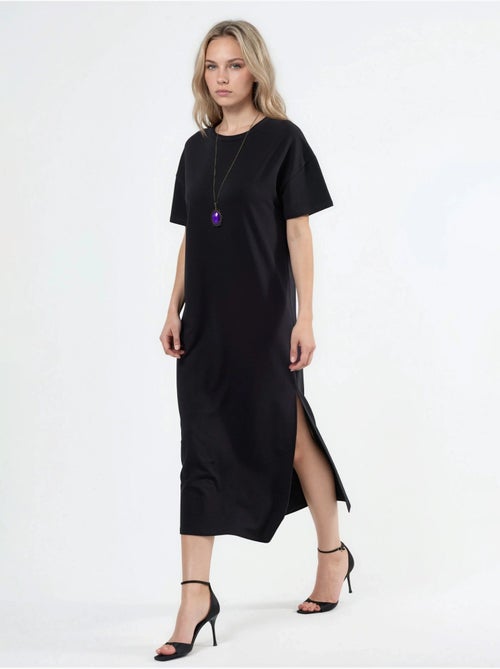 Vestido midi de corte relajado con cuello redondo hiccup - Kiabi Vestido midi de corte relajado con cuello redondo hiccup - Kiabi