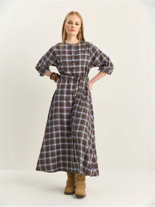 Vestido midi de cuadros con cinturón lucci - Kiabi