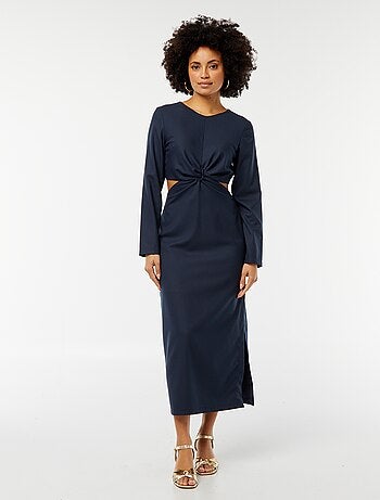 Vestido midi de efecto retorcido por delante