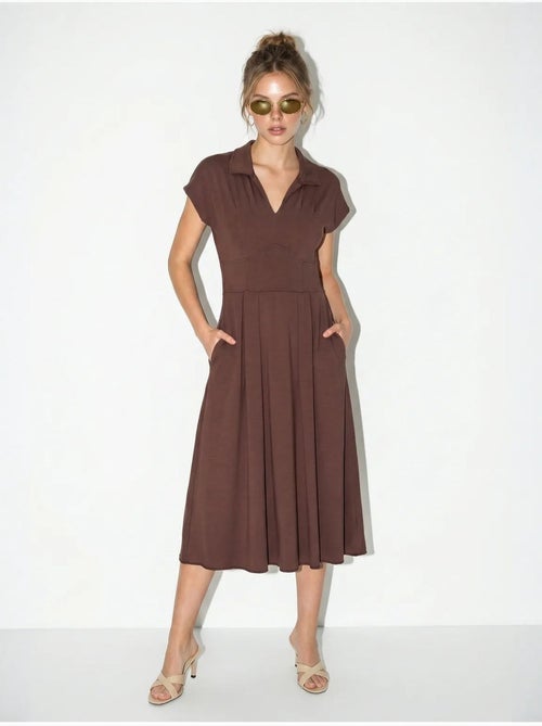 Vestido midi de jersey en línea a con cuello polo lucci - Kiabi