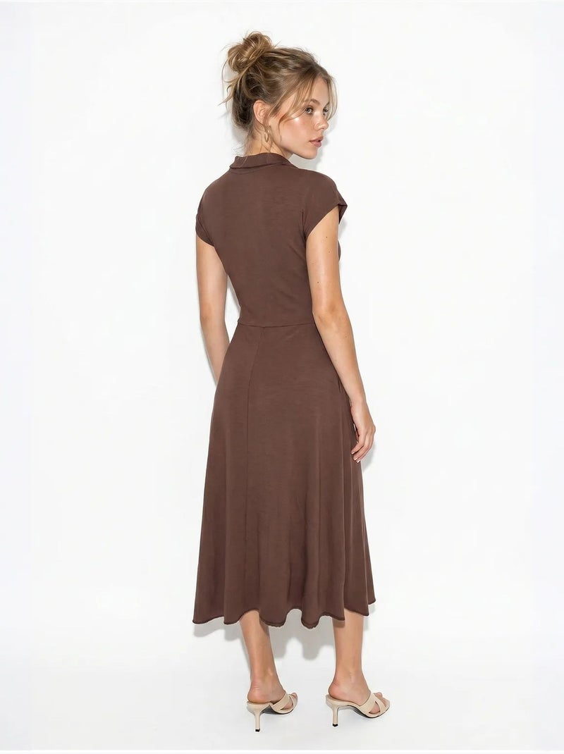 Vestido midi de jersey en línea a con cuello polo lucci Marrón - Kiabi