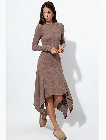 Vestido midi de línea a con cuello redondo busem