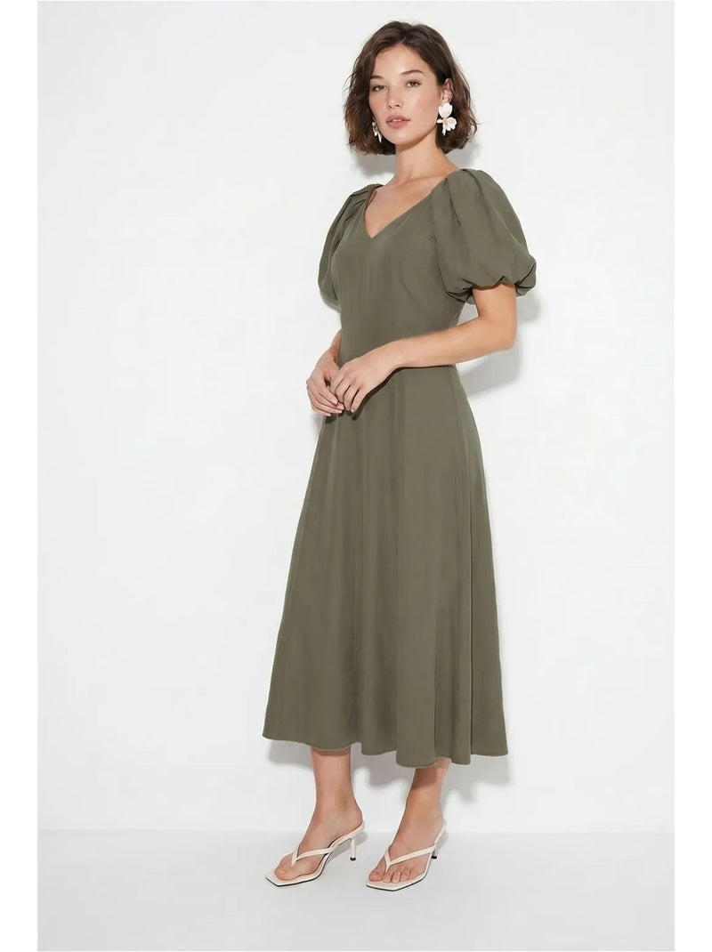Vestido midi de línea a con escote en v y cremallera lucci Caqui - Kiabi
