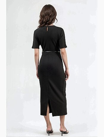 Vestido midi de manga corta con cinturón de busem