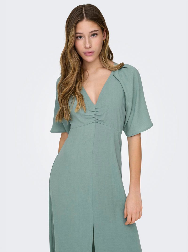 Vestido Midi De Manga Corta JDY VERDE Kiabi 35 00 vestido-midi-de-manga-corta-jdy-verde-kiabi-35-00