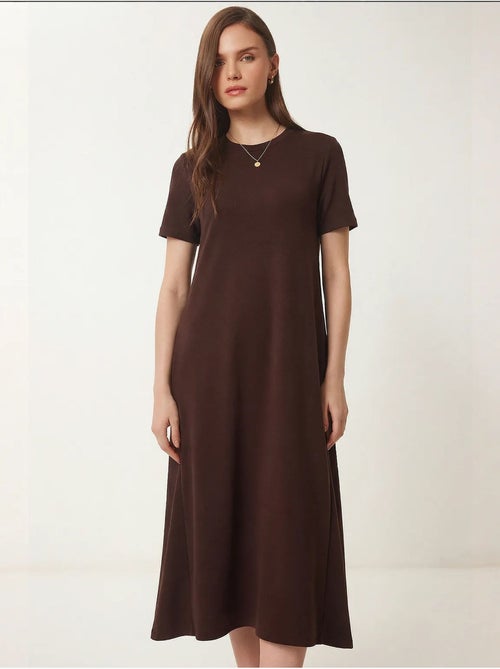 Vestido midi de manga corta y cuello redondo estambul istanbul - Kiabi
