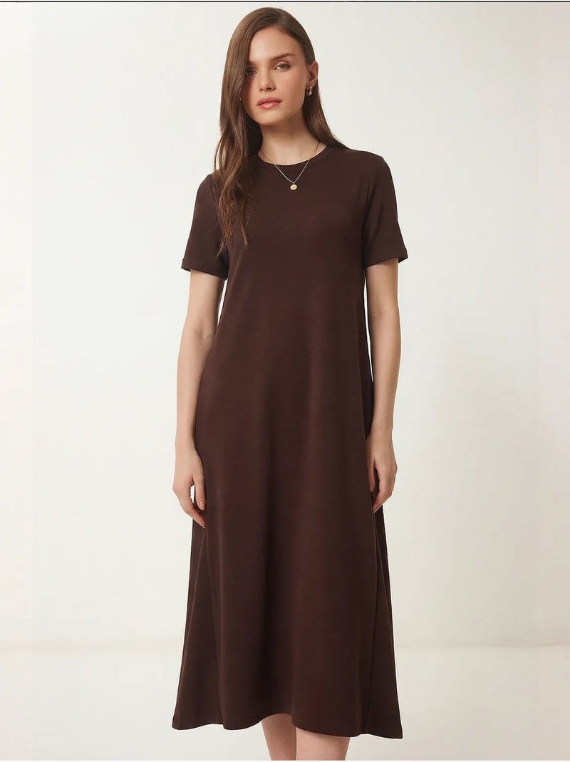 Vestido midi de manga corta y cuello redondo estambul istanbul Marrón oscuro - Kiabi