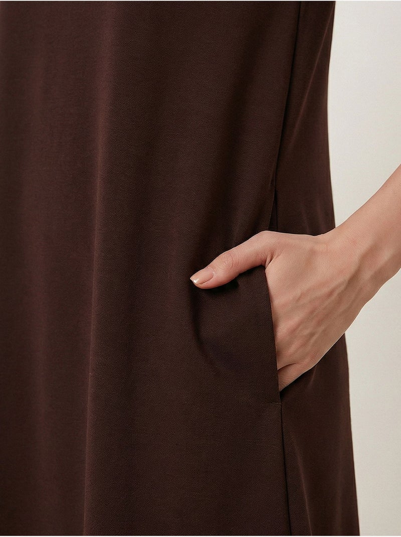 Vestido midi de manga corta y cuello redondo estambul istanbul Marrón oscuro - Kiabi