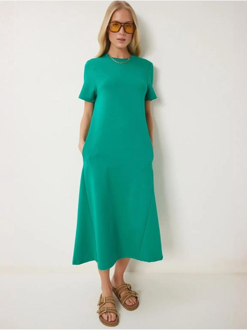 Vestido midi de manga corta y cuello redondo estambul istanbul - Kiabi Vestido midi de manga corta y cuello redondo estambul istanbul - Kiabi