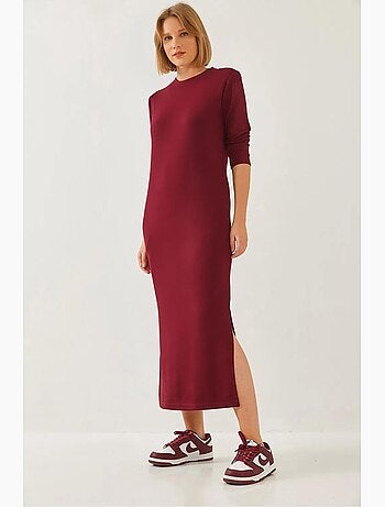 Vestido midi de manga larga con cuello redondo y abertura de lucci